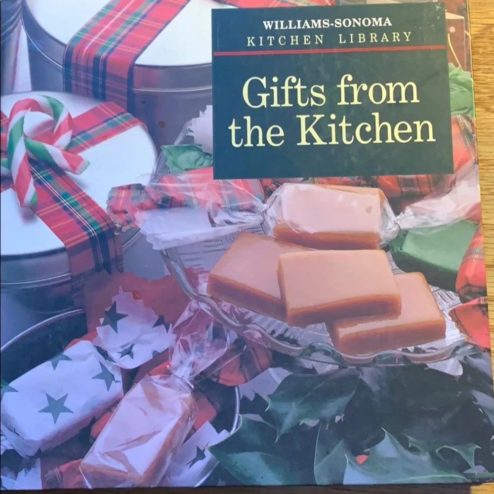 Williams-Sonoma Gifts from the Kitchen cookbook